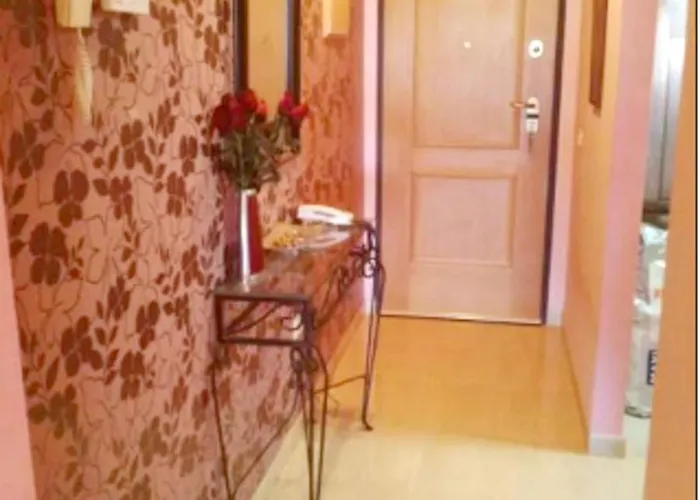 Spacious In 165 M² With Shared Pool *